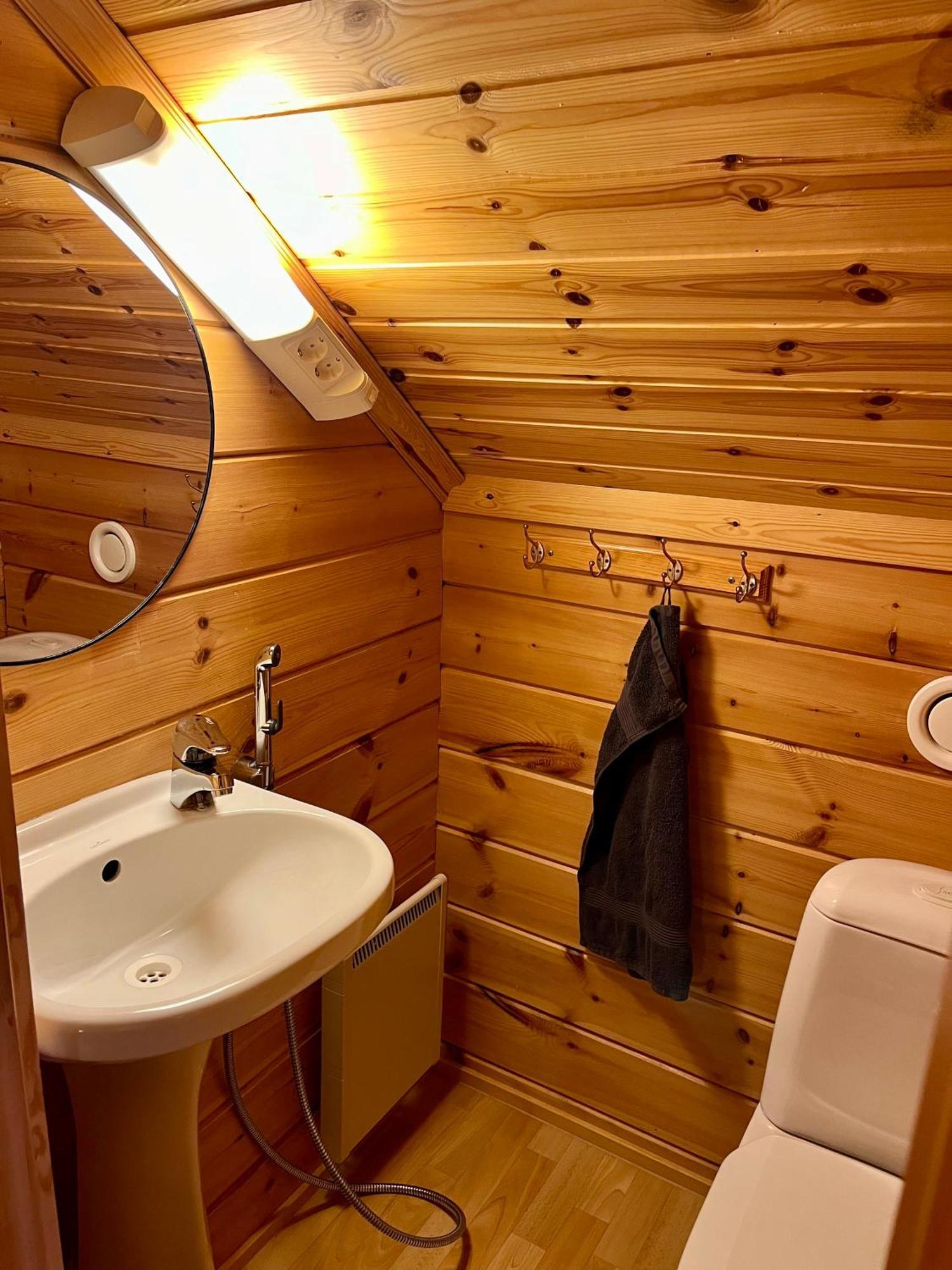 Log Cottages In 10 Min From Santa Claus Village-Sauna&Freeparking 로바니에미 외부 사진