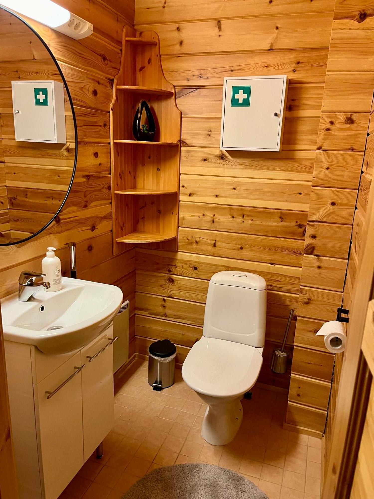 Log Cottages In 10 Min From Santa Claus Village-Sauna&Freeparking 로바니에미 외부 사진